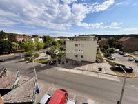Eladó téglalakás, Komlón 22.99 M Ft, 2 szobás