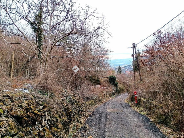 Eladó telek, Pécsett 15.6 M Ft / költözzbe.hu