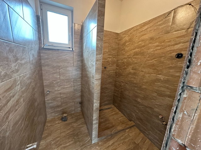 Eladó ikerház, Ráckevén 160 M Ft, 8 szobás