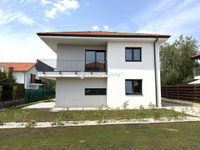 Eladó családi ház, Balatonfüreden 269 M Ft, 6 szobás