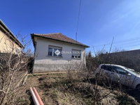Eladó családi ház, XVI. kerületben 84.9 M Ft, 2 szobás