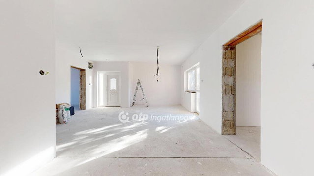 Eladó családi ház, Érpatakon 25.9 M Ft, 4 szobás