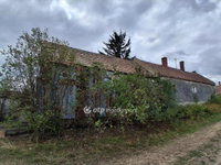 Eladó családi ház, Egyházaskeszőn 13.5 M Ft, 2 szobás