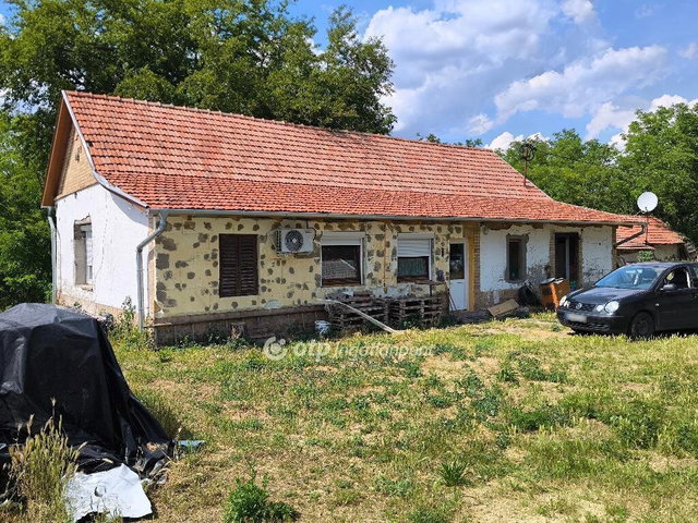 Eladó mezogazdasagi ingatlan, Szatymazon 25 M Ft, 3 szobás