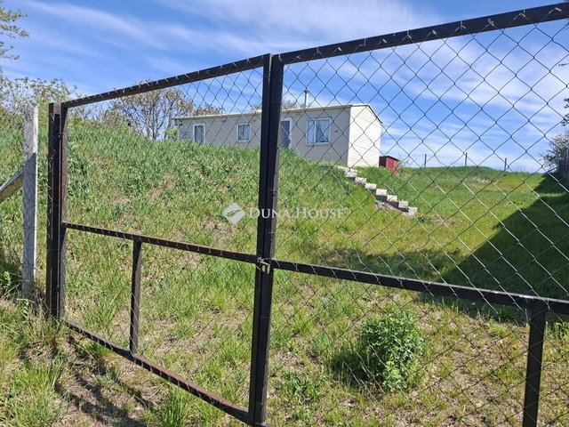 Eladó telek, Csőszön 16 M Ft / költözzbe.hu