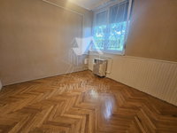 Eladó téglalakás, Szolnokon 33.5 M Ft, 1+2 szobás
