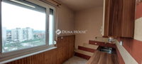 Eladó panellakás, Tatabányán 39.9 M Ft, 3 szobás