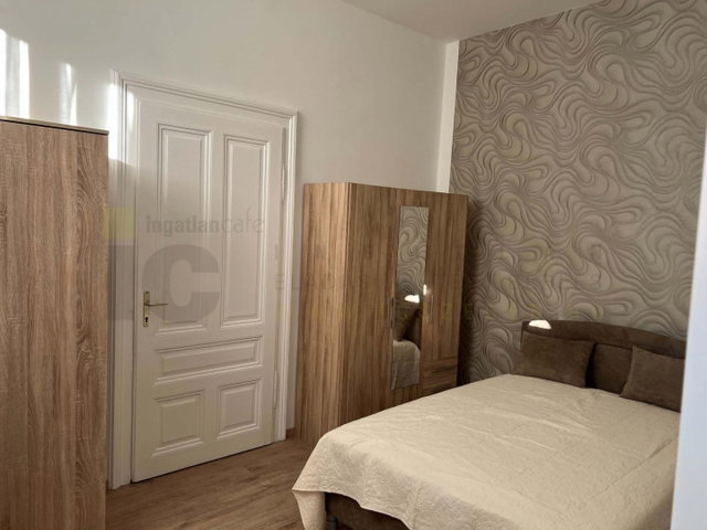 Kiadó téglalakás, albérlet, Szegeden, Jósika utcában, 3 szobás