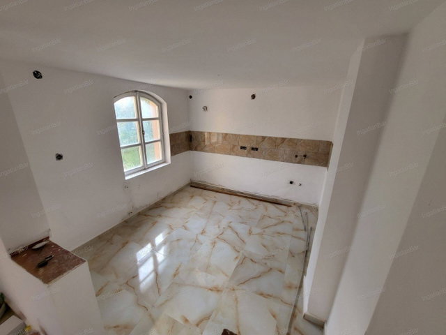 Eladó családi ház, Csengerben 38.5 M Ft, 3 szobás