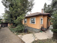 Eladó családi ház, Szentendrén 95 M Ft, 4 szobás