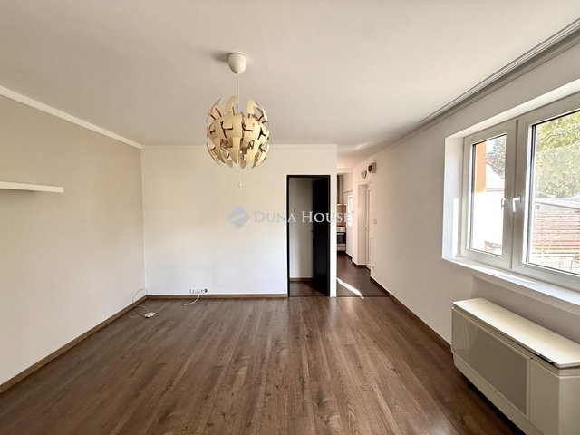 Eladó családi ház, Budapesten, XVIII. kerületben 35.99 M Ft