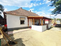 Eladó családi ház, Súron 39.9 M Ft, 2 szobás