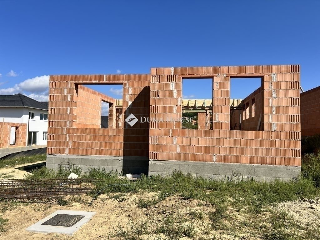 4 bed · 93m² · 97.500.000 ft