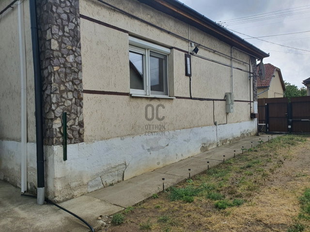 Eladó családi ház, Kisvárdán 39.9 M Ft, 3 szobás