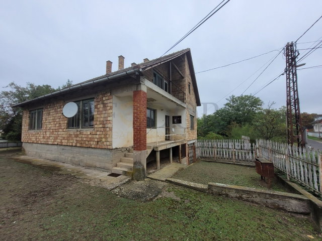 Eladó családi ház, Kókán 44.9 M Ft, 4 szobás