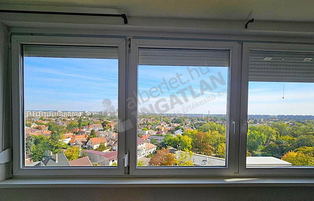 Kiadó panellakás, albérlet, XV. kerületben, Mézeskalács téren