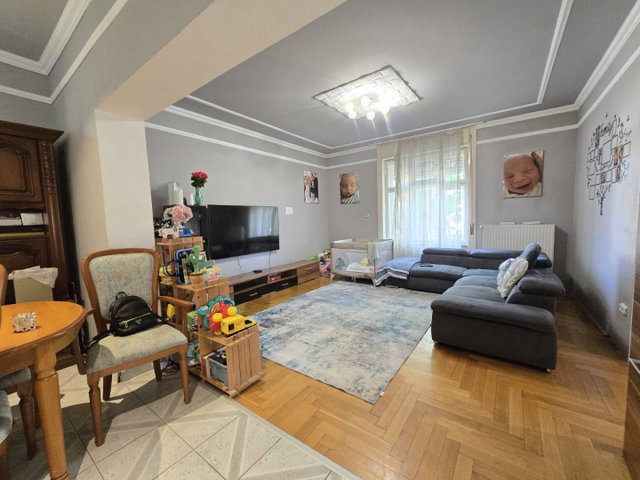 Eladó családi ház, Dombóváron 95 M Ft, 4 szobás