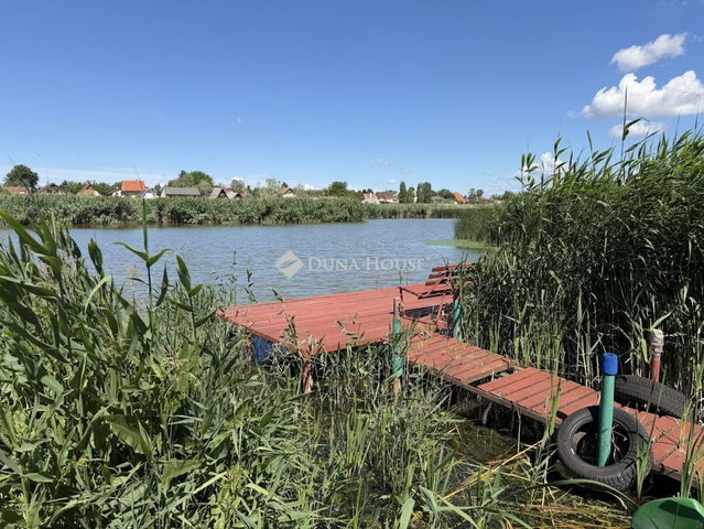 Eladó nyaraló, Taksonyon 79 M Ft, 1+2 szobás