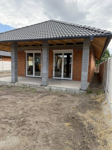 Eladó családi ház, Abonyban 74.9 M Ft, 3 szobás
