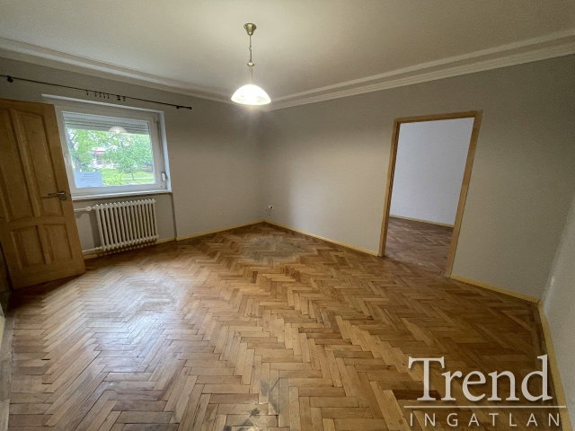 Kiadó iroda, Dunaújvárosban 120 E Ft / hó, 2 szobás