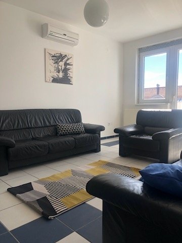 Kiadó téglalakás, albérlet, Debrecenben 390 E Ft / hó, 3 szobás