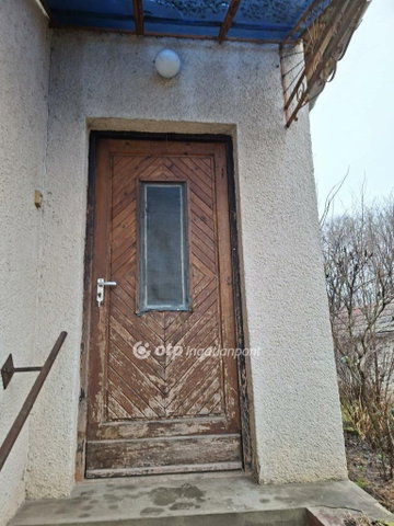 Eladó családi ház, Hajdúböszörményen 42 M Ft, 2 szobás