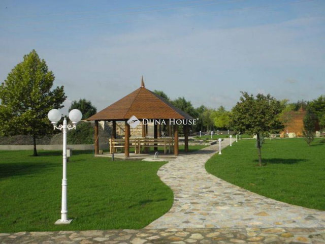 Eladó telek, Tápiószelén, Sziget utcában 150 M Ft