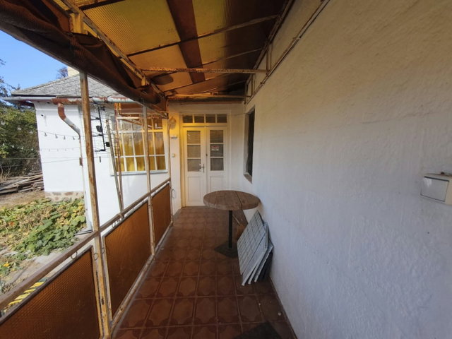 Eladó családi ház, Négyesen 18.3 M Ft, 3 szobás