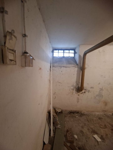 Eladó ipari ingatlan, Szolnokon 3.6 M Ft / költözzbe.hu