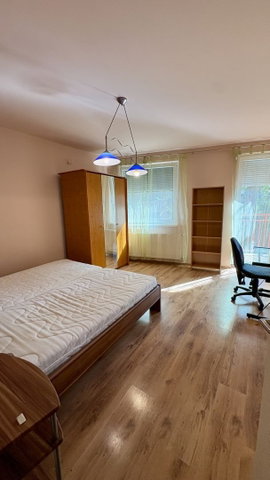 Kiadó téglalakás, albérlet, Debrecenben 350 E Ft / hó, 4 szobás
