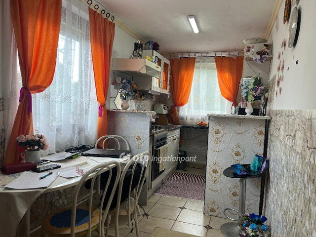 Eladó családi ház, Nádudvaron 15.99 M Ft, 3 szobás