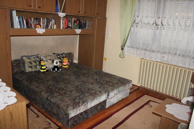 Eladó családi ház, Kapuváron 79.99 M Ft, 4+1 szobás