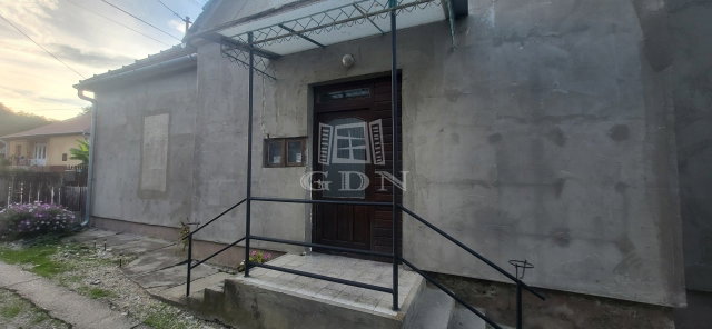 Eladó családi ház, Zalaszentbalázson 34.8 M Ft, 2+2 szobás