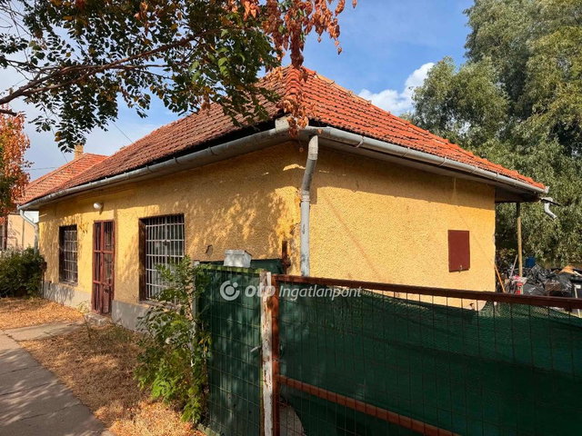 Eladó családi ház, Tápiógyörgyén 12.9 M Ft, 2 szobás