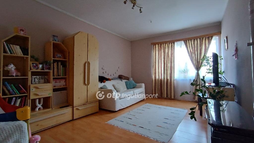 3 bed · 76m² · 78.000.000 ft