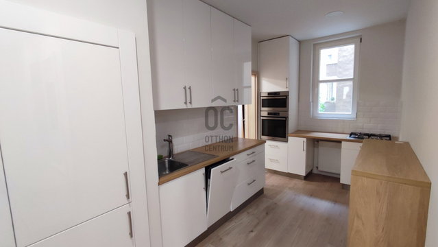 Kiadó téglalakás, albérlet, Budapesten, I. kerületben, 3 szobás