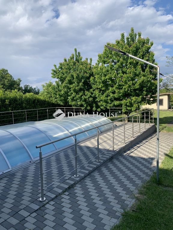 5 hálószoba · 200 m² · 165.000.000 Ft