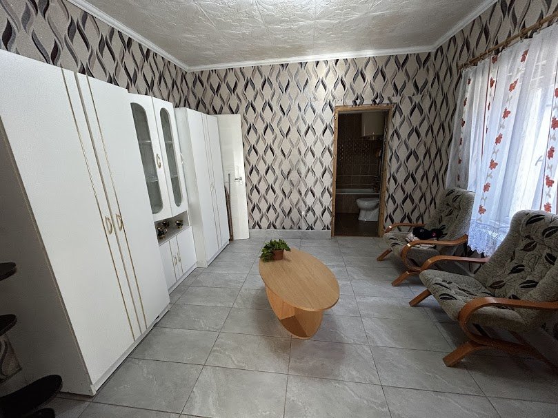 3 bed · 75m² · 13.000.000 ft