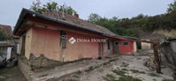 Eladó családi ház, Sárbogárdon 7 M Ft, 2 szobás