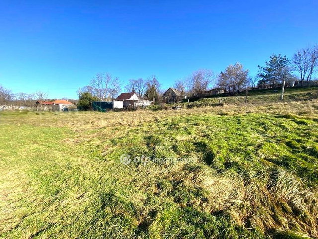 Eladó telek, Kőröshegyen 12.5 M Ft / költözzbe.hu