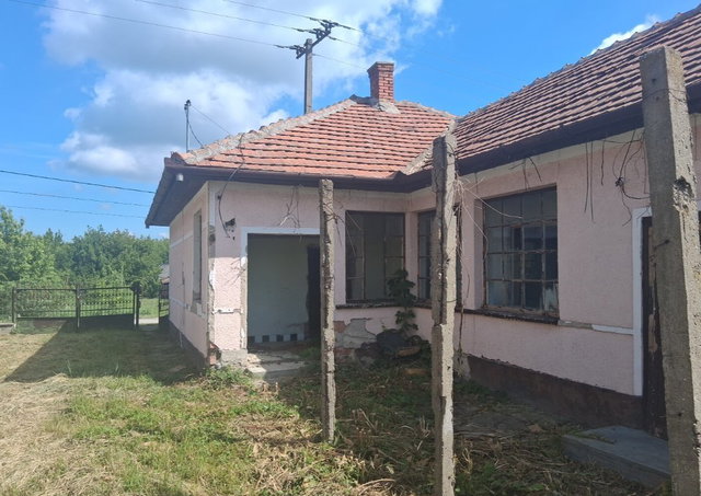 Eladó családi ház, Hejőpapin 9.98 M Ft, 1+1 szobás
