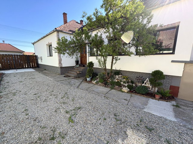 Eladó családi ház, Letenyén 52.5 M Ft, 4 szobás