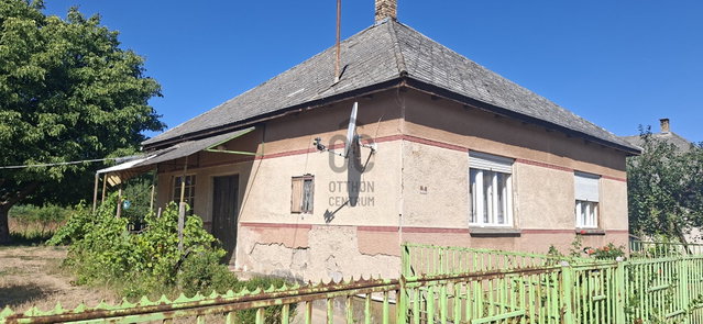 Eladó családi ház, Nyírmadán 14 M Ft, 2 szobás
