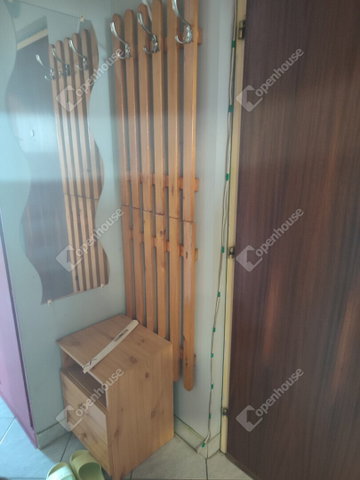 Eladó panellakás, Tatabányán 36 M Ft, 3 szobás