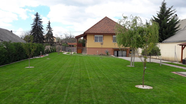 Eladó családi ház, Dunakeszin 155 M Ft, 3 szobás