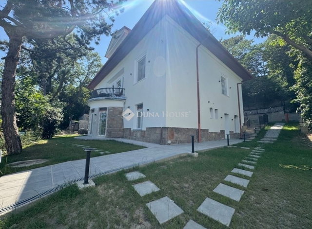 Eladó családi ház, Budapesten, XI. kerületben 1400 M Ft