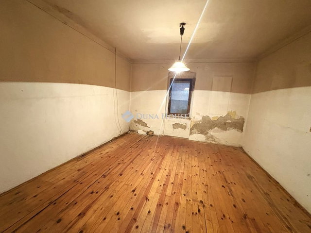 Eladó téglalakás, Várbalogon 17.2 M Ft, 2 szobás