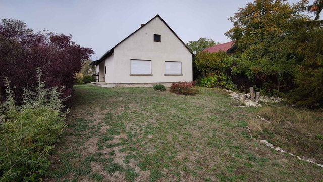Eladó családi ház, Aszófőn 120 M Ft, 3 szobás
