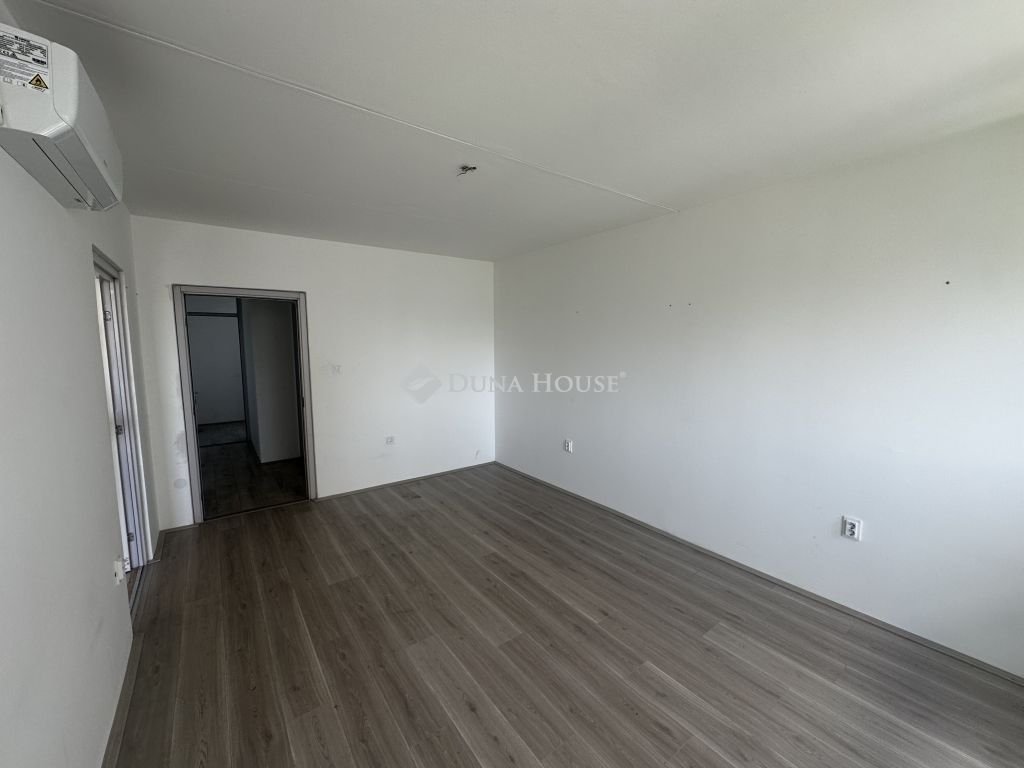 3 bed · 62m² · 47.900.000 ft