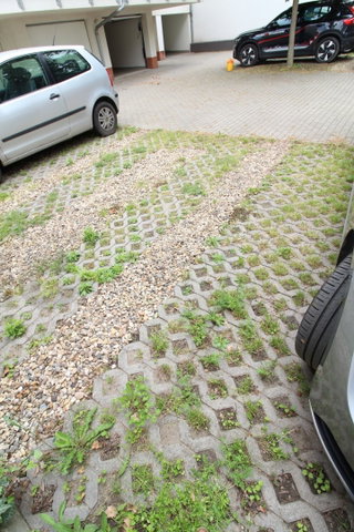 Kiadó garázs, Szegeden, Batthyány utcában 15 E Ft / hó